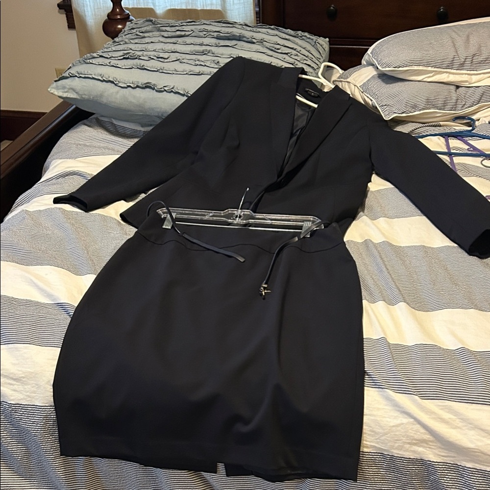 Liz Claiborne Black Women's Jacket & Skirt suit set